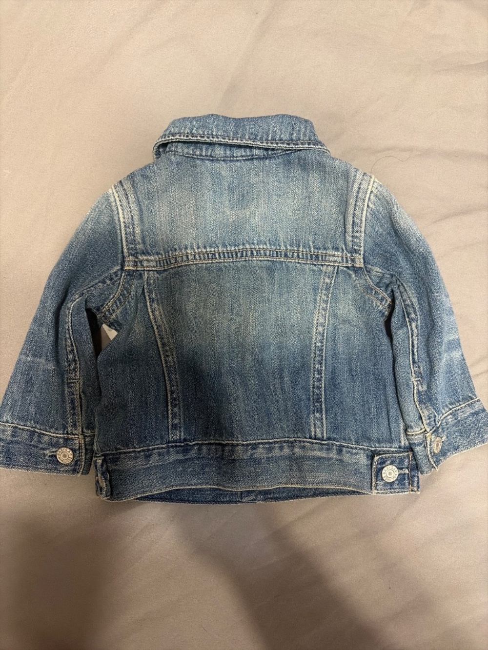 Baby gap jacket - Picture 2 of 2
